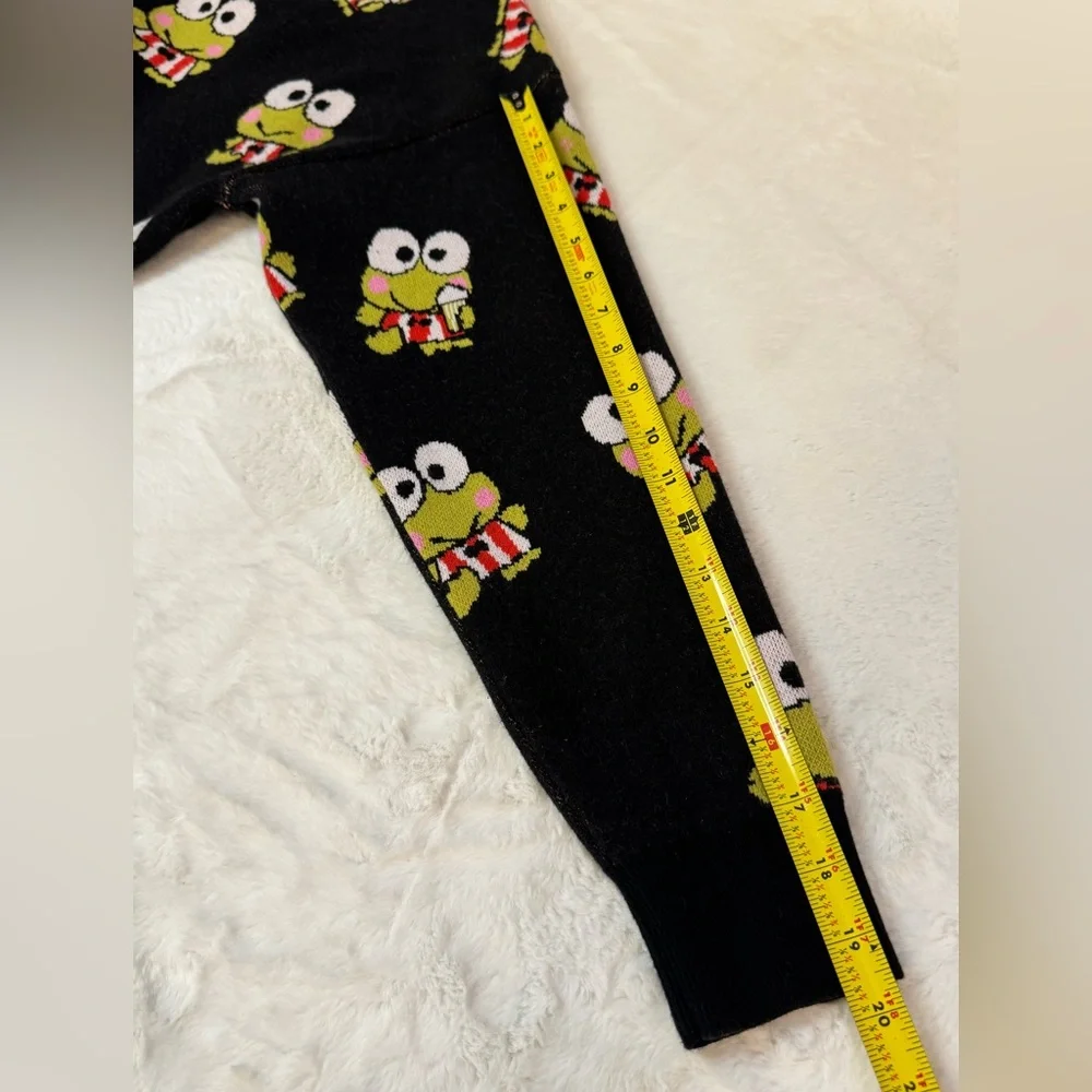 Hello Kitty & Friends + Forever 21 Keroppi Crewneck Sweater- size M - Picture 14 of 15